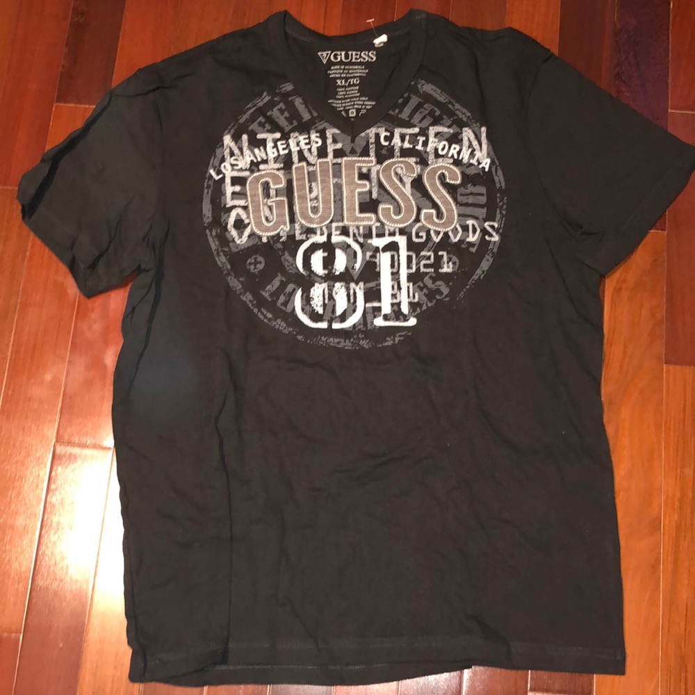 Guess T-Shirt